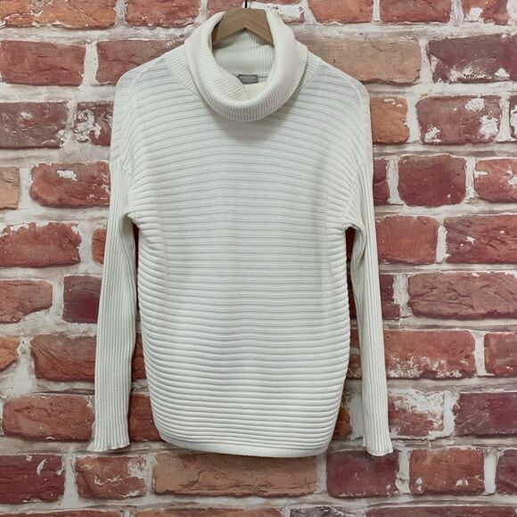 Chico's Sweaters - Chicos Zenergy Sweater Women's Small 0 Cream Ribbed Knit Cowl Neck Popover